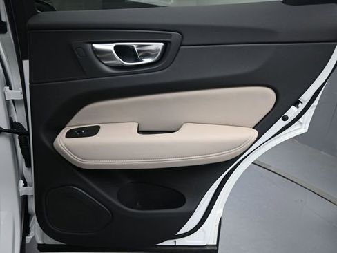 New 2026 Volvo XC60 B5 Core image 28