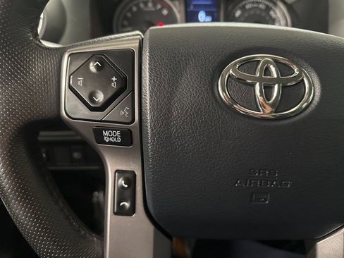 Used 2019 Toyota Tacoma SR5 image 19