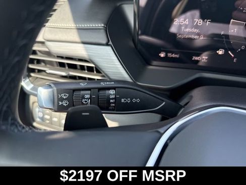 New 2026 GMC Acadia Elevation w/ Elevation Premium Package AWD/4WD image 35