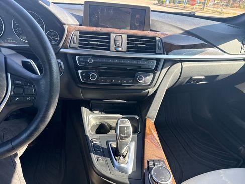 Used 2015 BMW 428i xDrive Convertible image 18