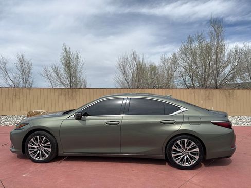 Used 2020 Lexus ES 350 w/ Premium Package FWD image 4