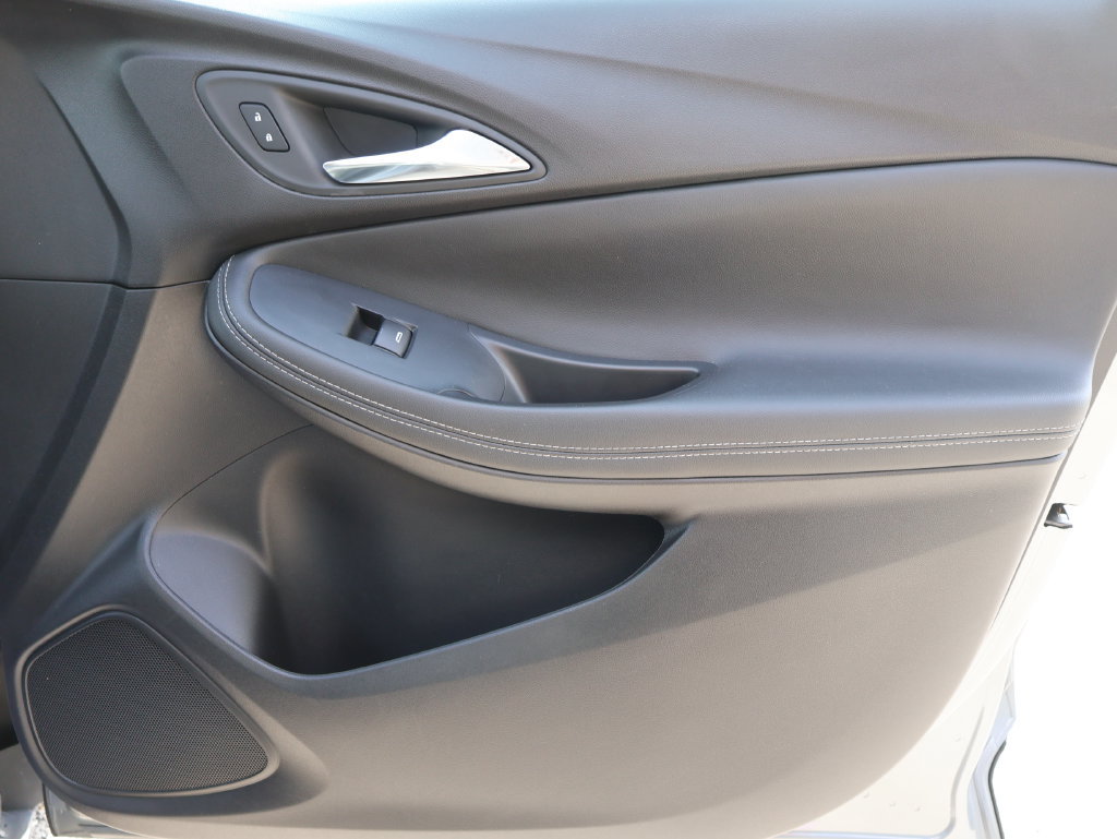 Used 2023 Buick Encore GX Select FWD image 7