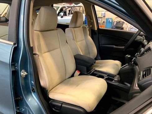 Used 2015 Honda CR-V LX image 8