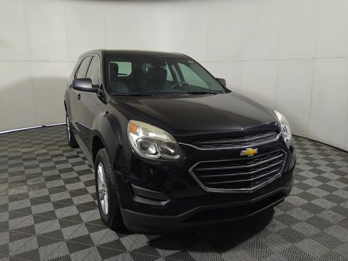 Used 2017 Chevrolet Equinox LS FWD image 14