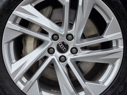 Used 2023 Audi Q7 2.0T Premium Plus AWD/4WD image 25