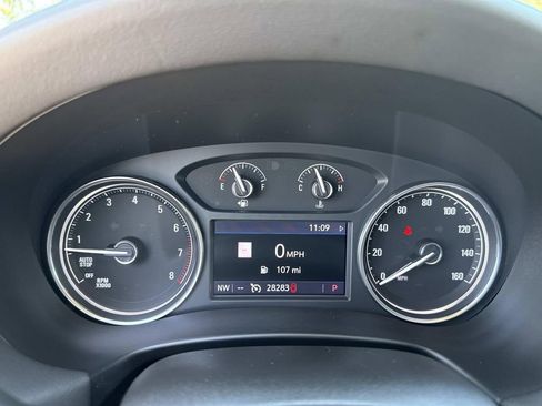 Used 2020 Buick Enclave Essence w/ Sound and Sites Package image 27
