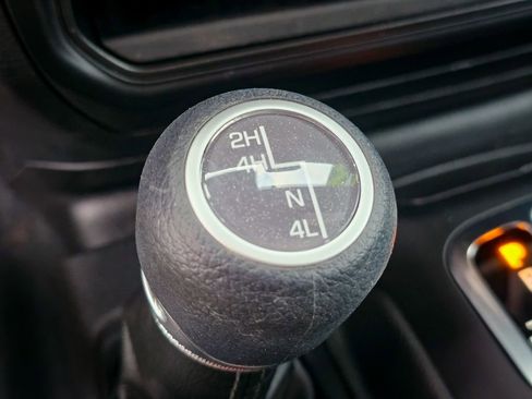 Certified 2022 Jeep Wrangler Willys image 24