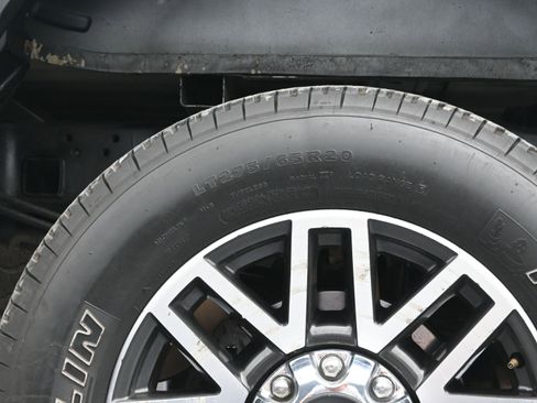 Used 2019 Ford F250 Lariat w/ Lariat Value Package image 44