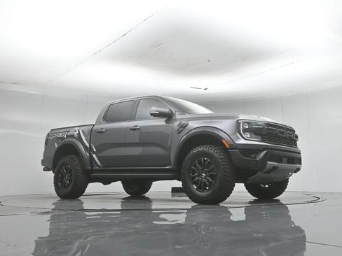 Certified 2024 Ford Ranger Raptor AWD/4WD image 4