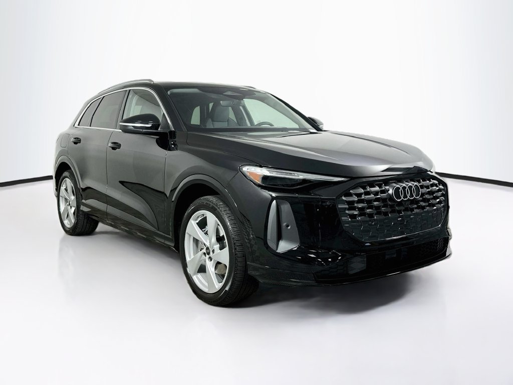 Used 2025 Audi Q5 Prestige AWD/4WD image 2
