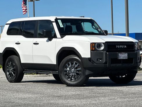 Used 2025 Toyota Land Cruiser 1958 image 2