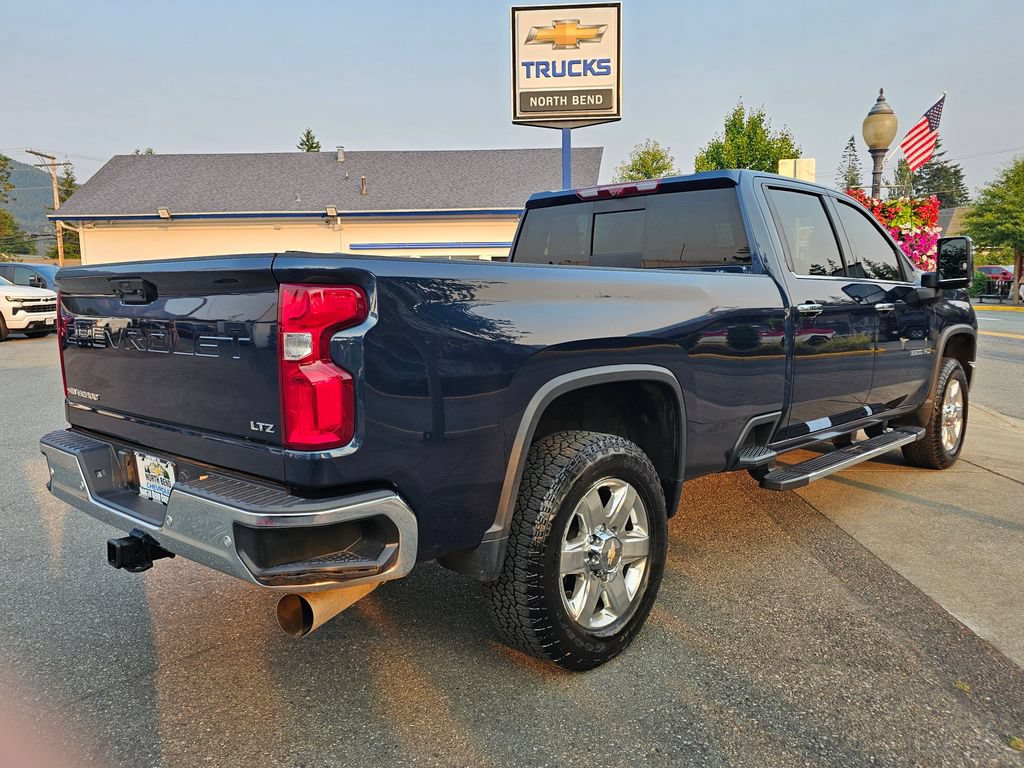 Certified 2022 Chevrolet Silverado 3500 LTZ w/ LTZ Premium Package AWD/4WD image 5
