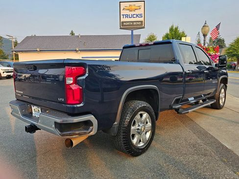 Used 2022 Chevrolet Silverado 3500 LTZ w/ LTZ Premium Package AWD/4WD image 5