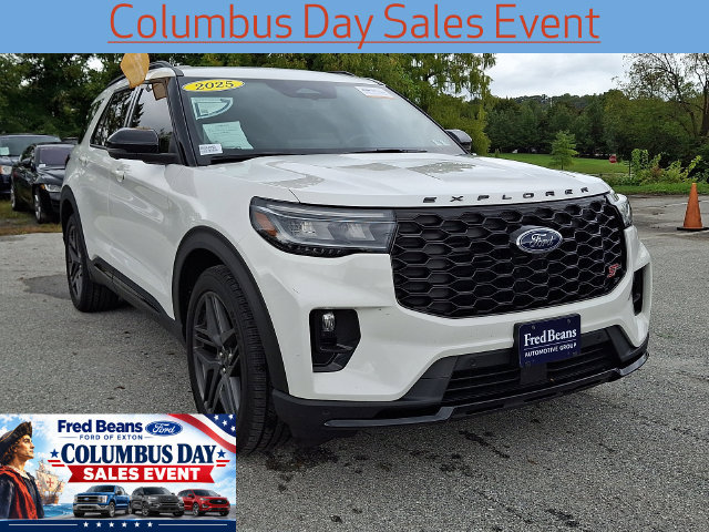 Certified 2025 Ford Explorer ST AWD/4WD image 2