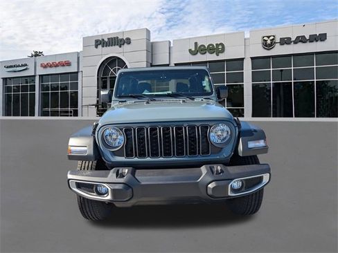 New 2026 Jeep Gladiator Sport image 9