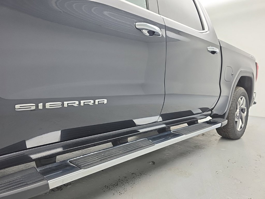 Used 2022 GMC Sierra 1500 SLT w/ SLT Convenience Package AWD/4WD image 62