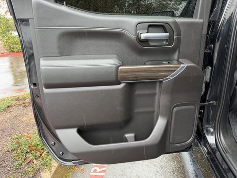 Used 2020 Chevrolet Silverado 1500 LT Trail Boss image 29