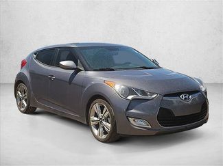 Used 2016 Hyundai Veloster w/ Option Group 02 FWD video 3