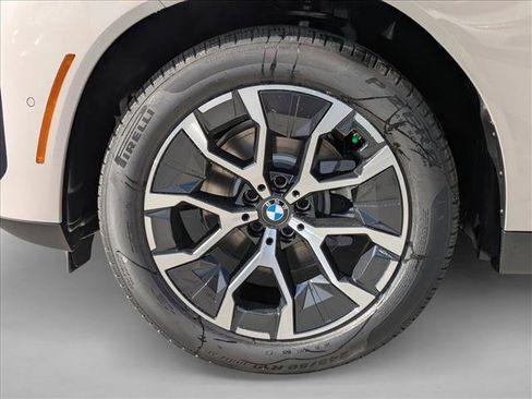 Used 2026 BMW X3 xDrive30 w/ Premium Package AWD/4WD image 10