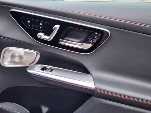New 2026 Mercedes-Benz GLC 43 AMG 4MATIC image 18