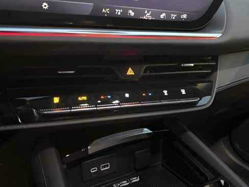 New 2026 Buick Envision Preferred image 35