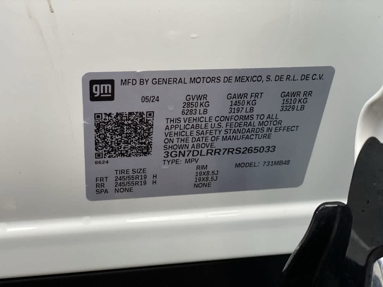 Used 2024 Chevrolet Equinox EV LT AWD/4WD image 27