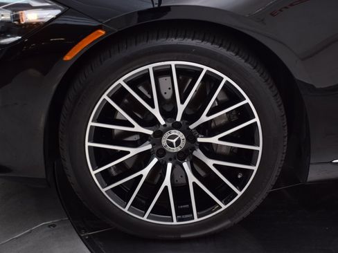 Used 2025 Mercedes-Benz S 580 S 580 image 11
