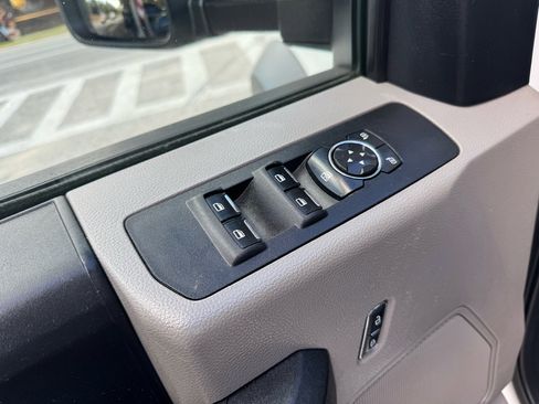 Used 2021 Ford F450 XL w/ Power Equipment Group image 35