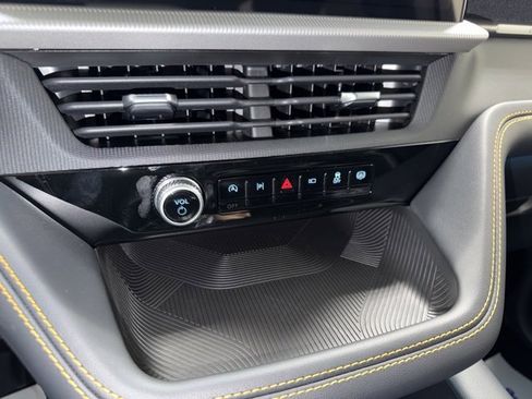 New 2026 Ford Explorer Tremor w/ Tremor Convenience Package image 23