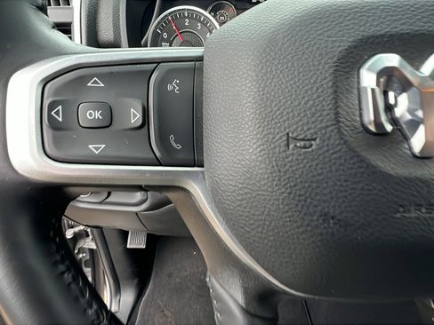 Used 2024 RAM 2500 Big Horn w/ Bed Utility Group image 27