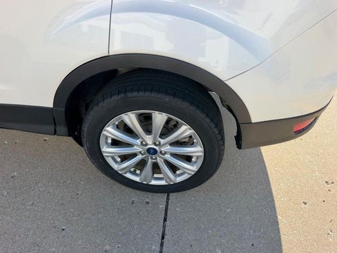 Used 2017 Ford Escape Titanium FWD image 6
