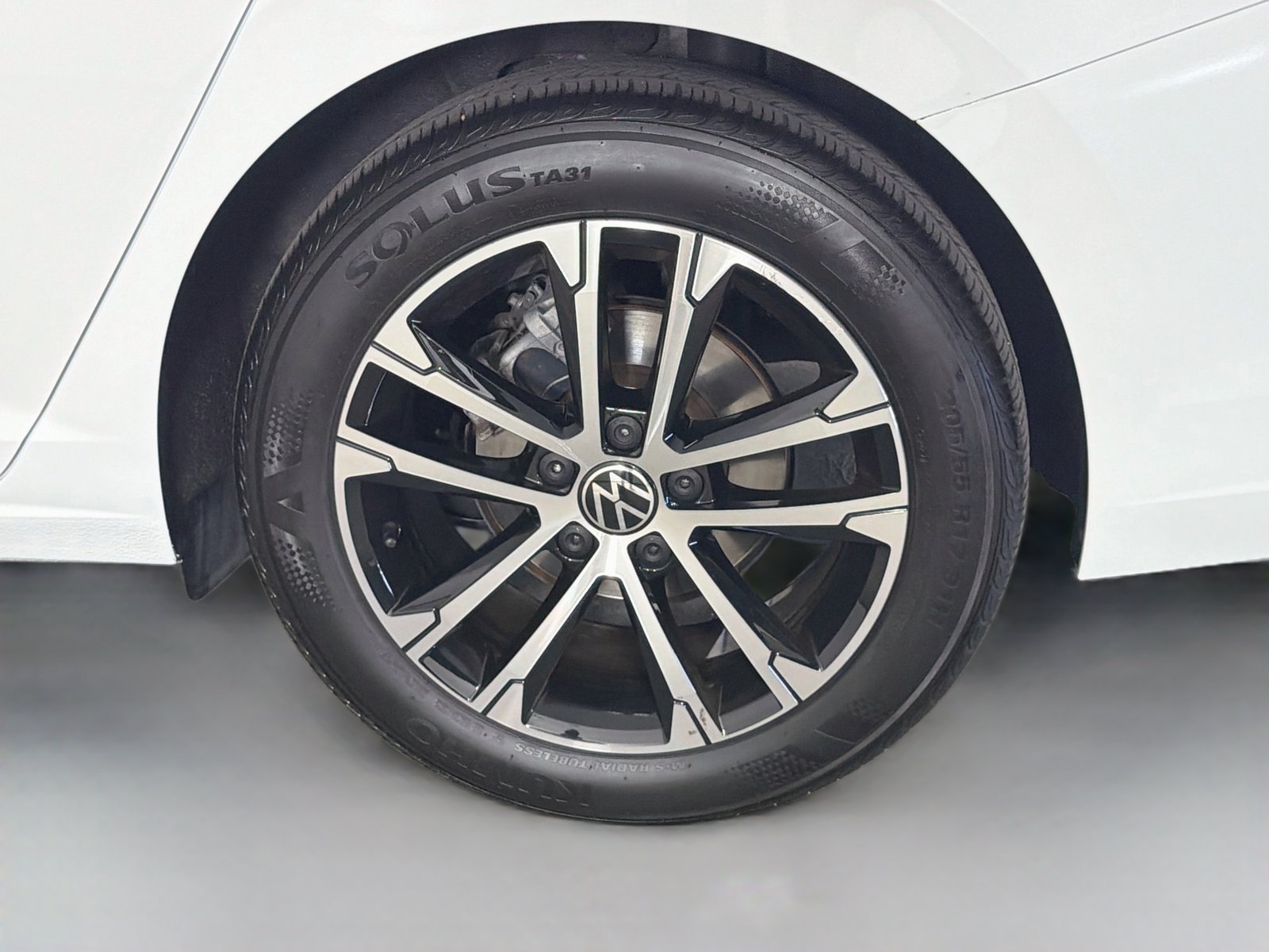 Used 2023 Volkswagen Jetta Sport FWD image 28