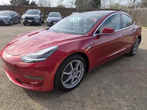 Used 2018 Tesla Model 3 Performance image 1