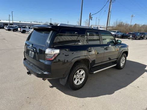 Used 2016 Toyota 4Runner SR5 image 20