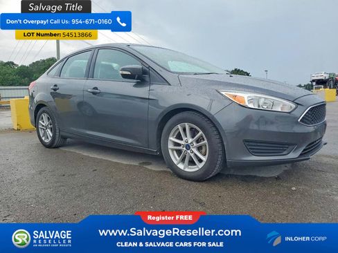 Used 2017 Ford Focus SE FWD image 5