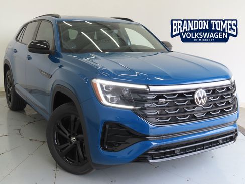 New 2026 Volkswagen Atlas Cross Sport SEL R-Line AWD/4WD image 1