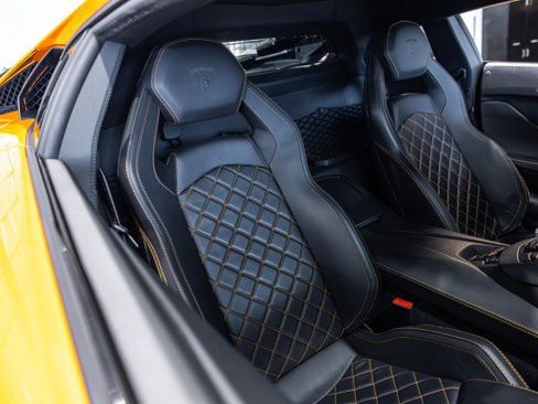 Used 2018 Lamborghini Aventador S AWD/4WD image 53