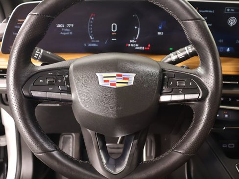 Used 2024 Cadillac XT4 Sport AWD/4WD image 3