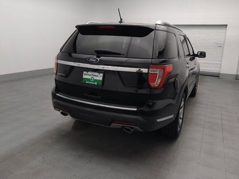Used 2018 Ford Explorer Limited w/ Equipment Group 301A FWD image 7