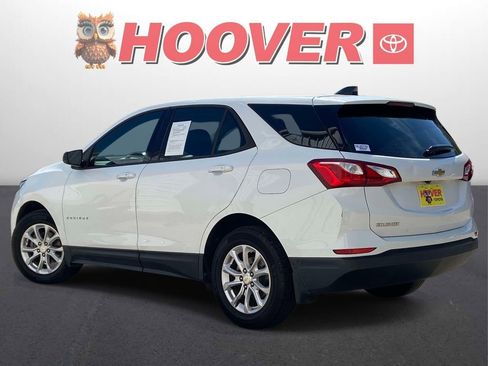 Used 2019 Chevrolet Equinox LS FWD image 5