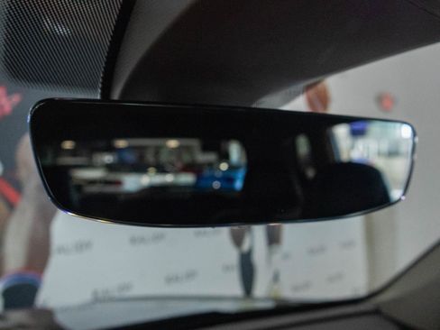 Used 2021 Volkswagen Atlas SEL Premium image 13