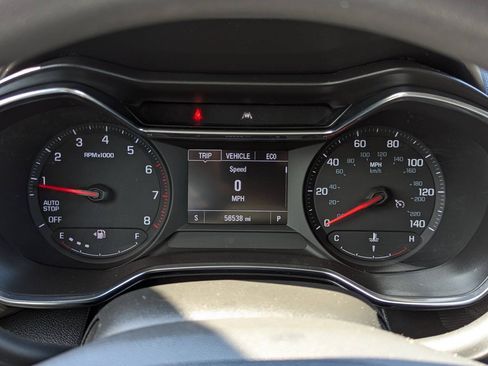 Used 2022 Chevrolet TrailBlazer LT FWD image 19