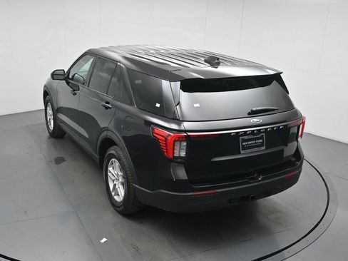 New 2026 Ford Explorer Active image 39