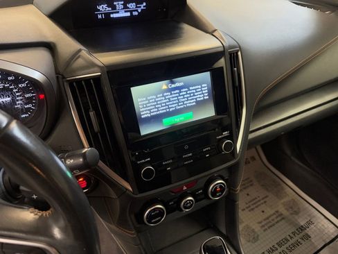 Used 2020 Subaru Crosstrek 2.0i Premium w/ Moonroof Package 2 image 25