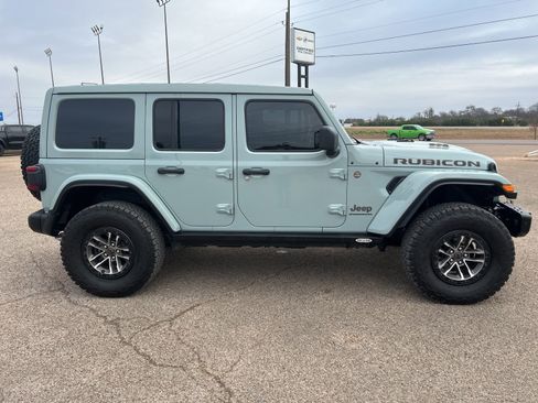 Used 2024 Jeep Wrangler Unlimited Rubicon 392 image 6