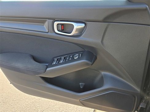 Used 2023 Honda Civic Sport image 13