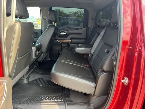 Used 2021 Chevrolet Silverado 1500 LT Trail Boss w/ Convenience Package II AWD/4WD image 10