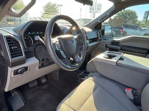 Used 2017 Ford F150 XLT AWD/4WD image 15