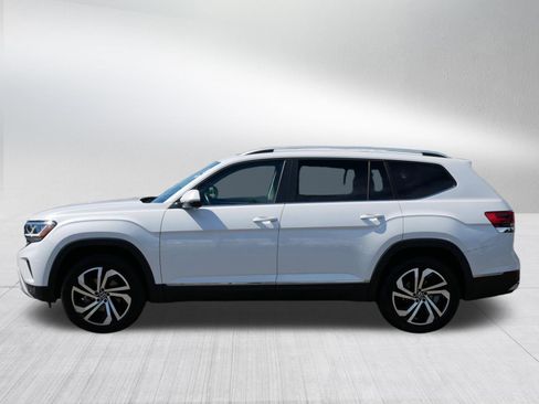 Used 2023 Volkswagen Atlas SEL AWD/4WD image 4
