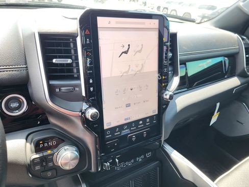 New 2025 RAM 1500 Laramie image 18